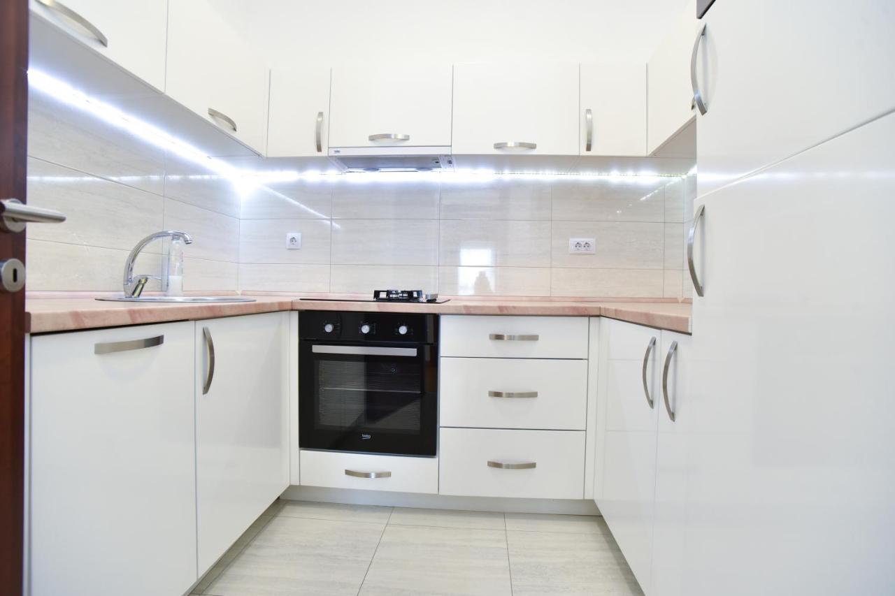 Barbeta Accommodation Budva Buitenkant foto