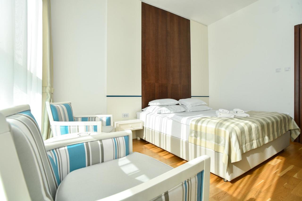 Barbeta Accommodation Budva Buitenkant foto