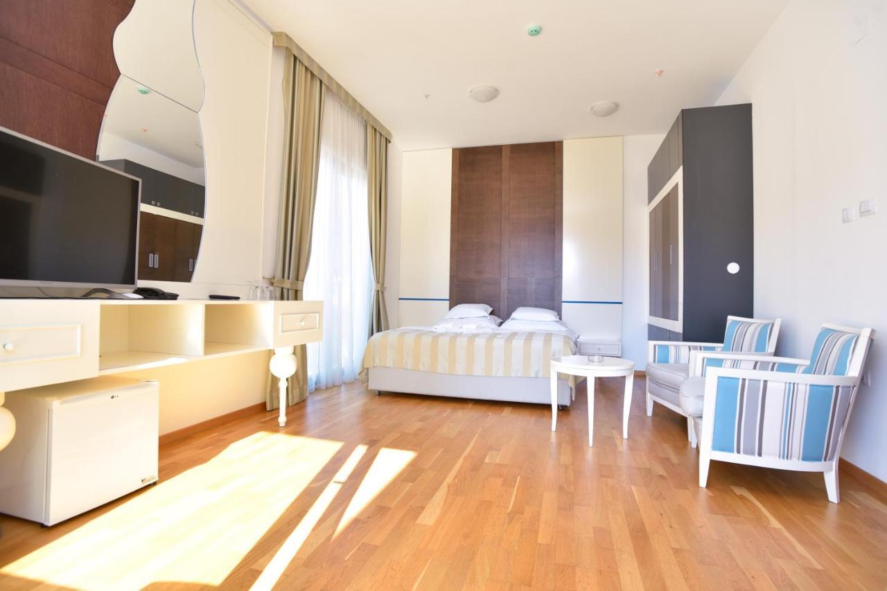 Barbeta Accommodation Budva Buitenkant foto